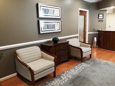 dt01272020114046waitingarea1